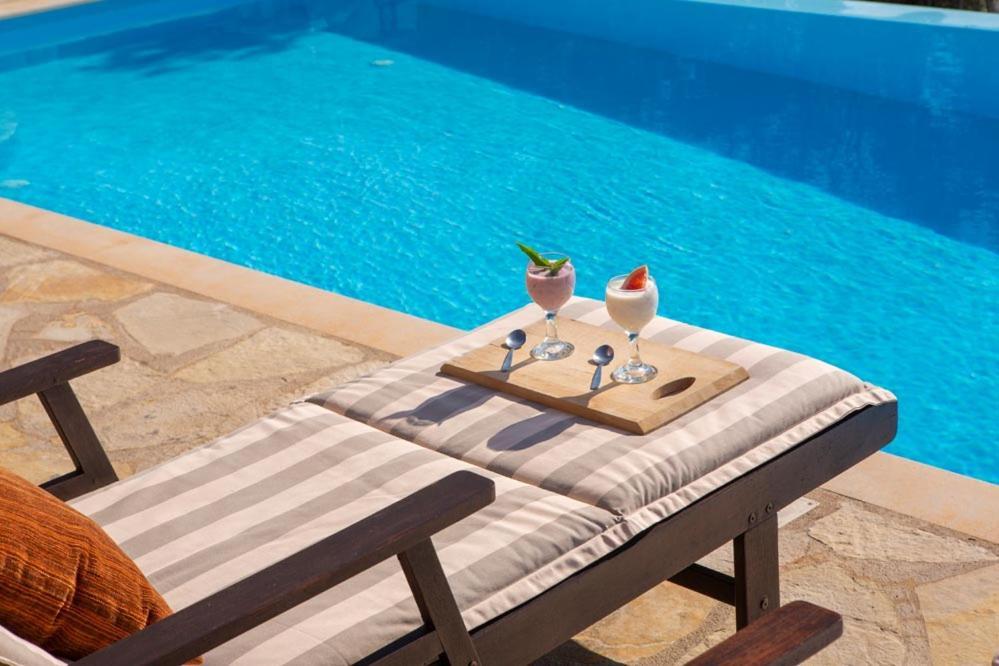 Villa Belvedere Verde Tsoukaladhes Ngoại thất bức ảnh